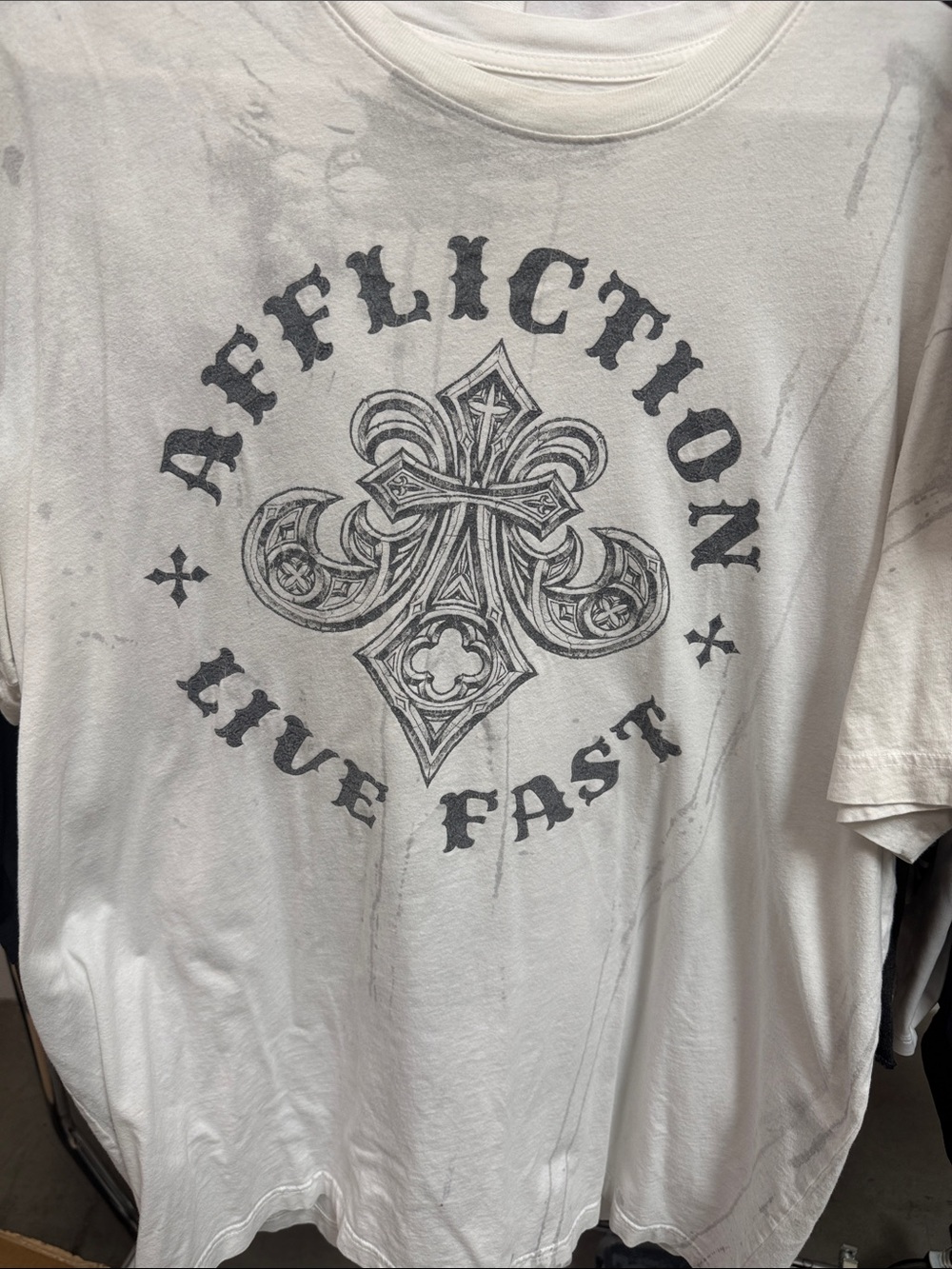 Affliction White Short-Sleeve Tee with Gray Cross Graphic